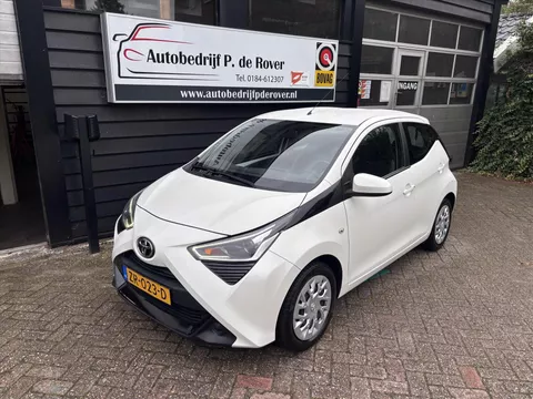 Toyota Aygo 1.0 VVT-i 72pk 5D Toyota Aygo 1.0 VVT-i 72pk 5D